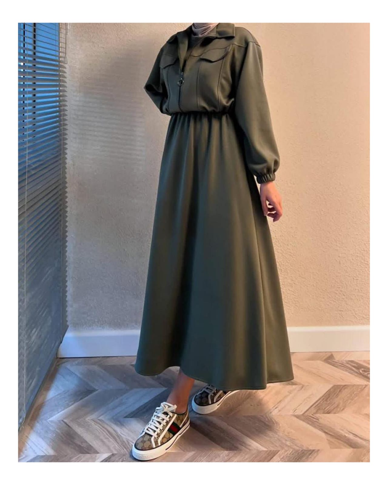 FRONT STRAIGHT ZIPPER JACKET